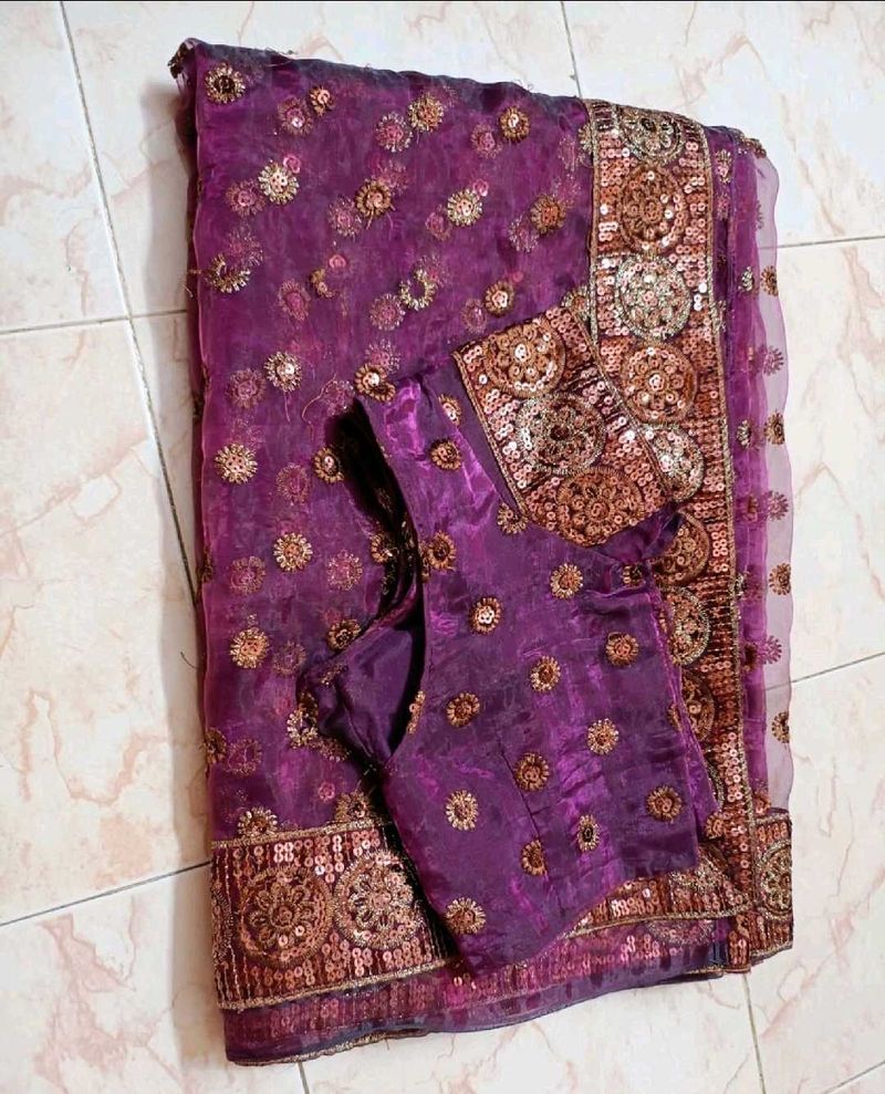 Net Embroidery Saree With 34 Blouse