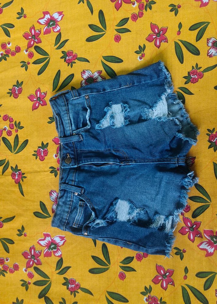 distressed denim shorts