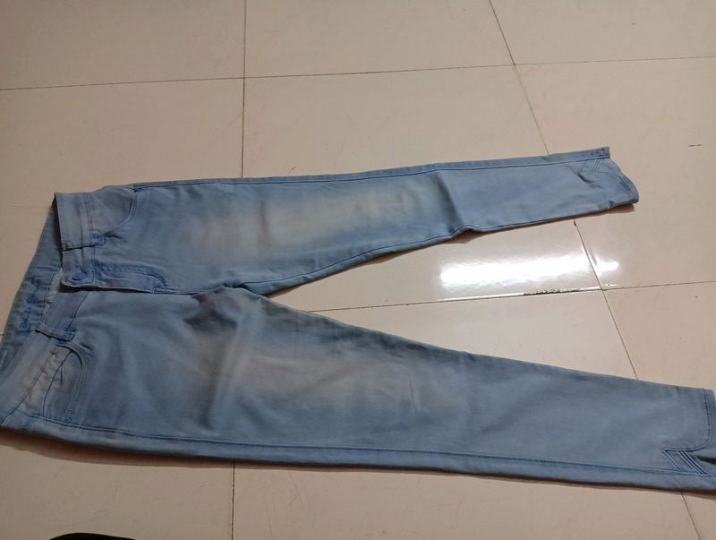 Devis Light Blue Jeans