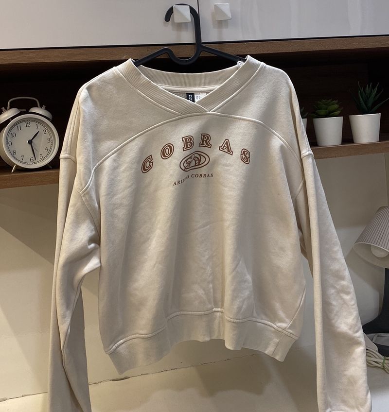 White & Brown sweatshirt