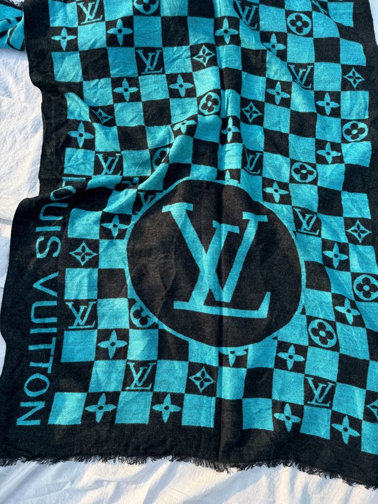 Louis Vuitton Monogram Checkmate Shawl