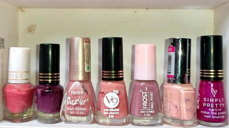 Seven Nail Colors (Pack Of 7)