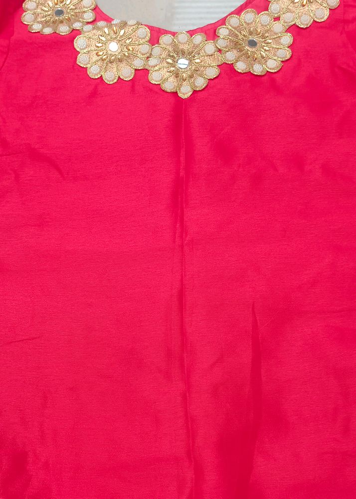 Red Kurti