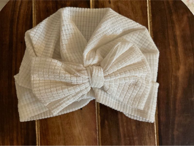 Baby Turban Cap - White With Bow