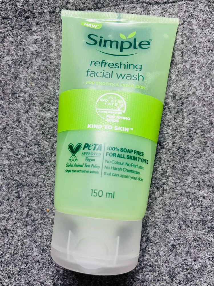 Simple Refreshing Facial Wash 150ml