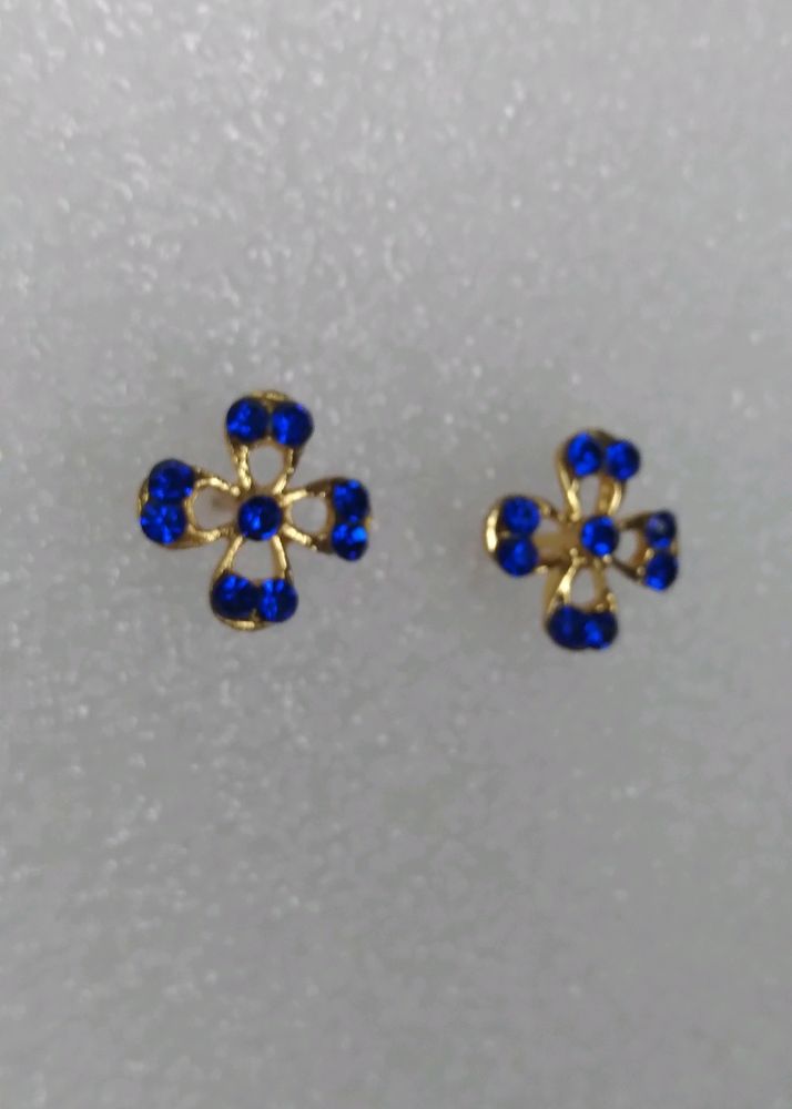 Blue  Flower Stone Stud