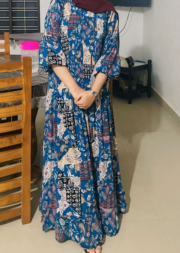 A Beautifull Goa Print Gown