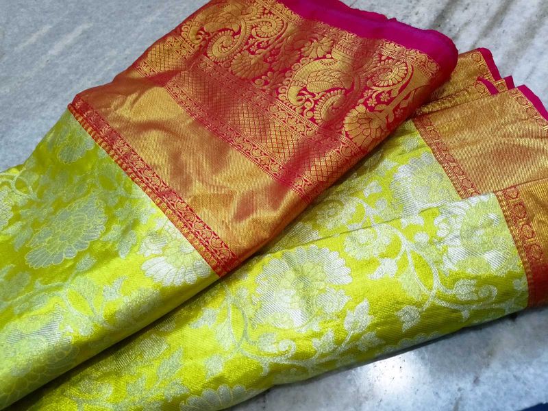 Kanchi Pattu Saree With Blouse