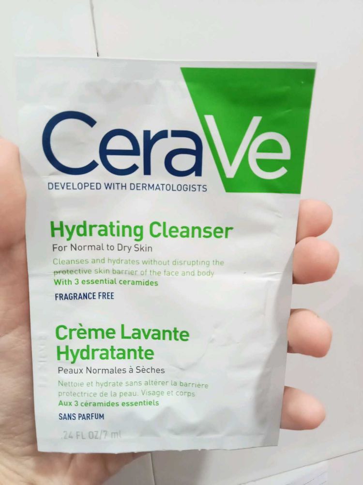 Cera Ve Hydrating Cleanser