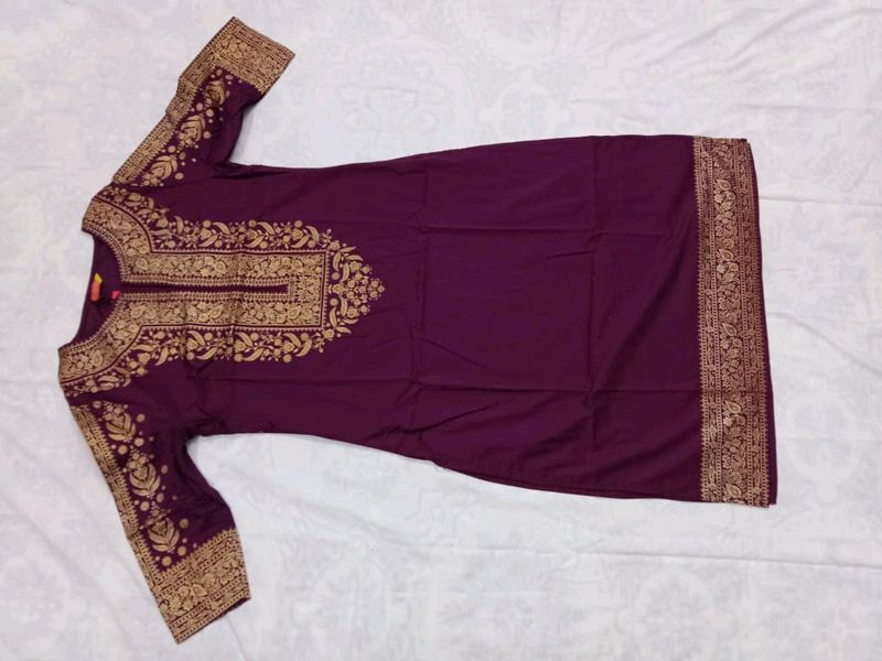 Vishudh Brand Plum Gold Kurta