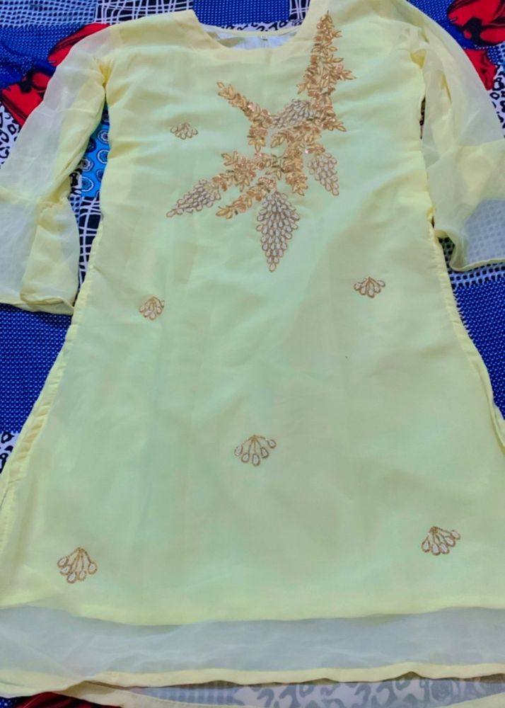 Festive Kurti Set