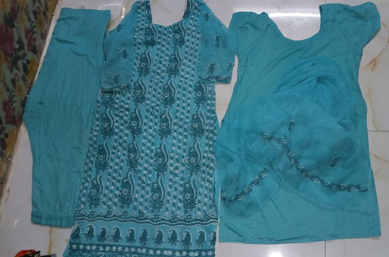 Chikankari Lucknow Kurta Set