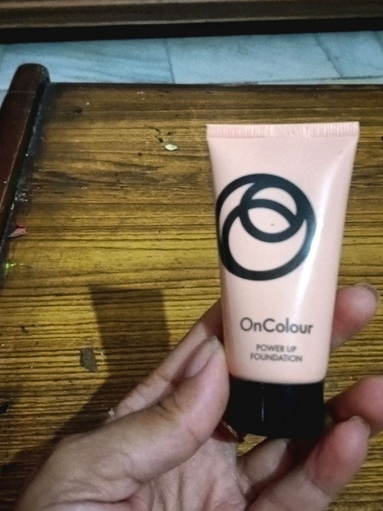 One Colour Power Up Foundation Brand Oriflame