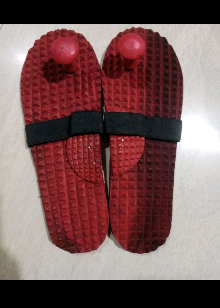 Indian Khadau Slipper Or Ancient Foot Reflexology