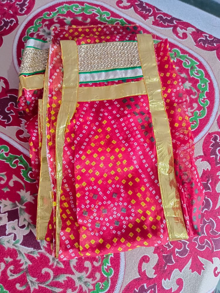 Dupatta from women