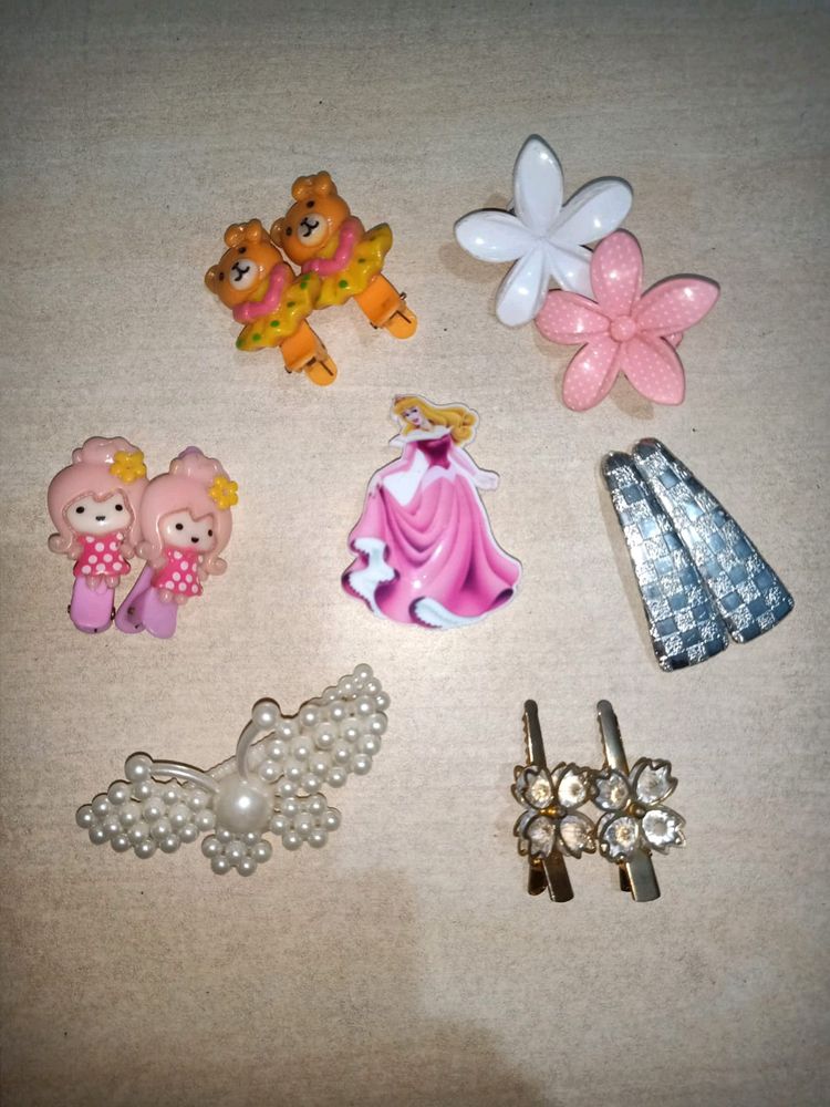 set of 8 cute hair clips