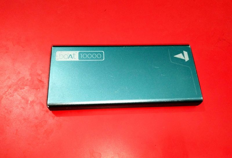 boAt 10000 mAh 22.5 W Power Bank, Slightly Used