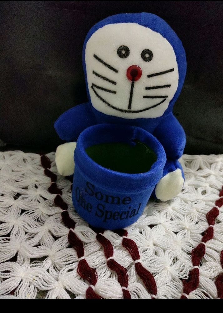 Soft Teddy Doremon Pan Stand