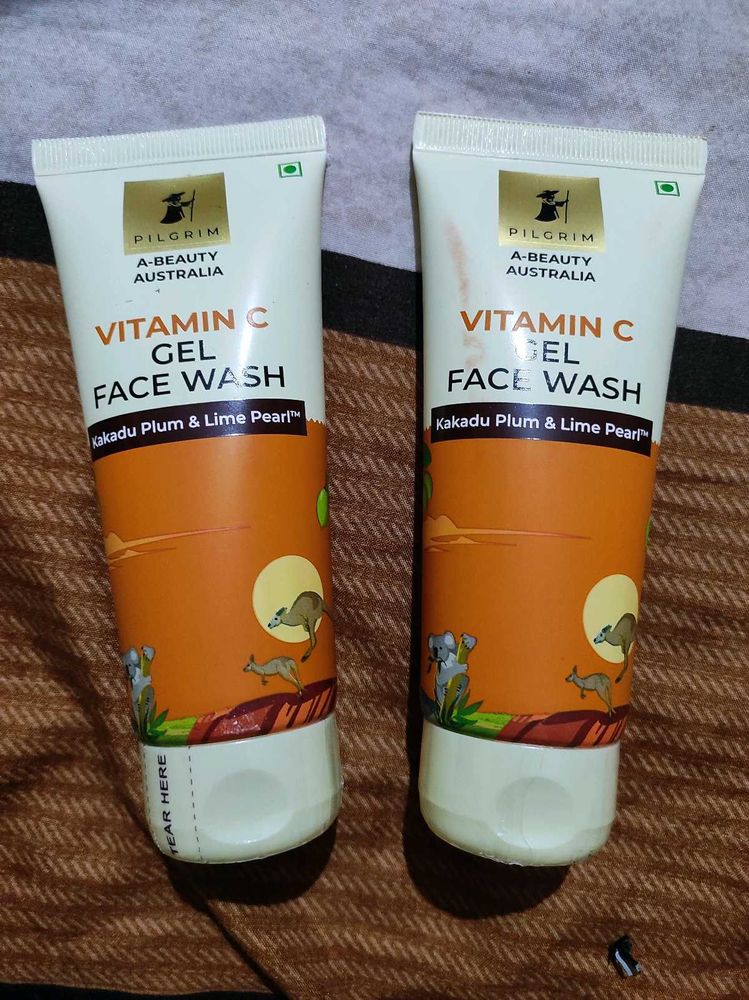 😍Pilgrim Vitamin C Gel Face Wash..😍