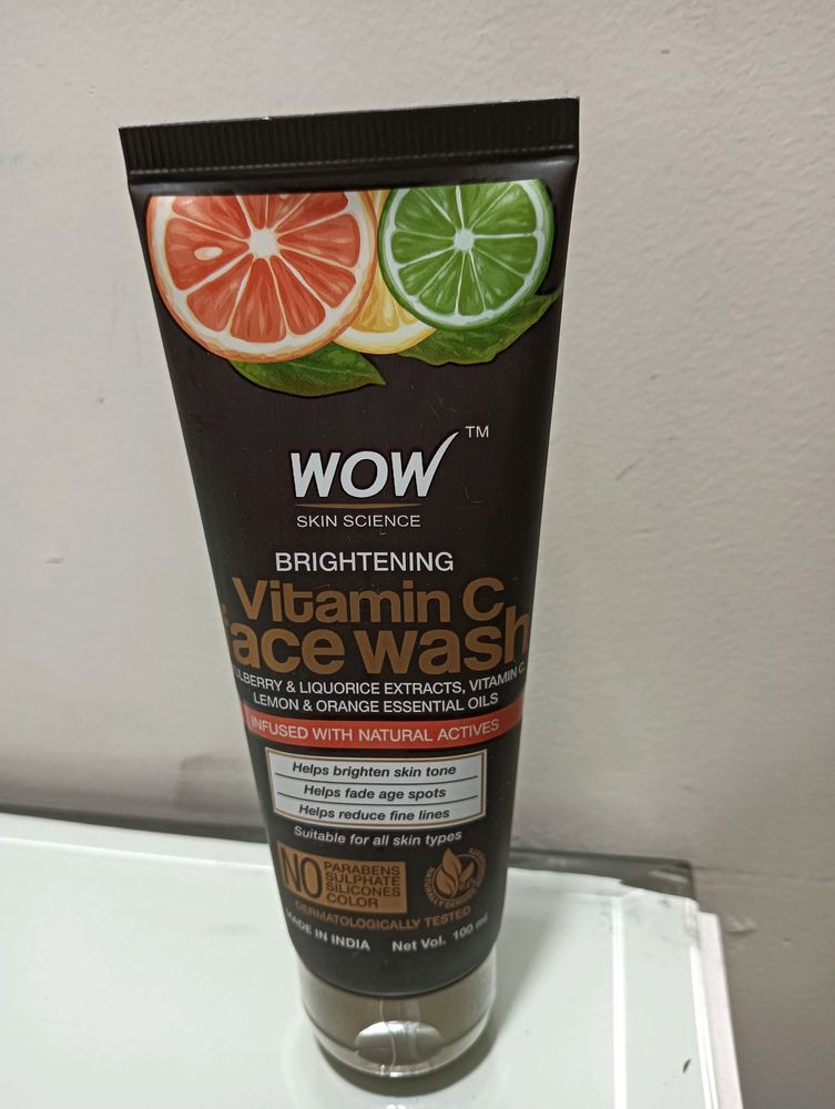 WOW Skin Science Brightening Vitamin C Face Wash