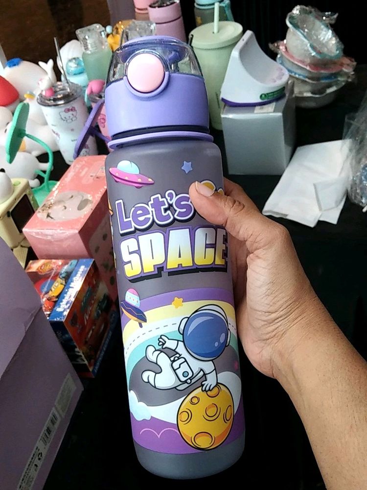 ASTRONAUT SPACE Water Bottle with Straw - 1 Piece