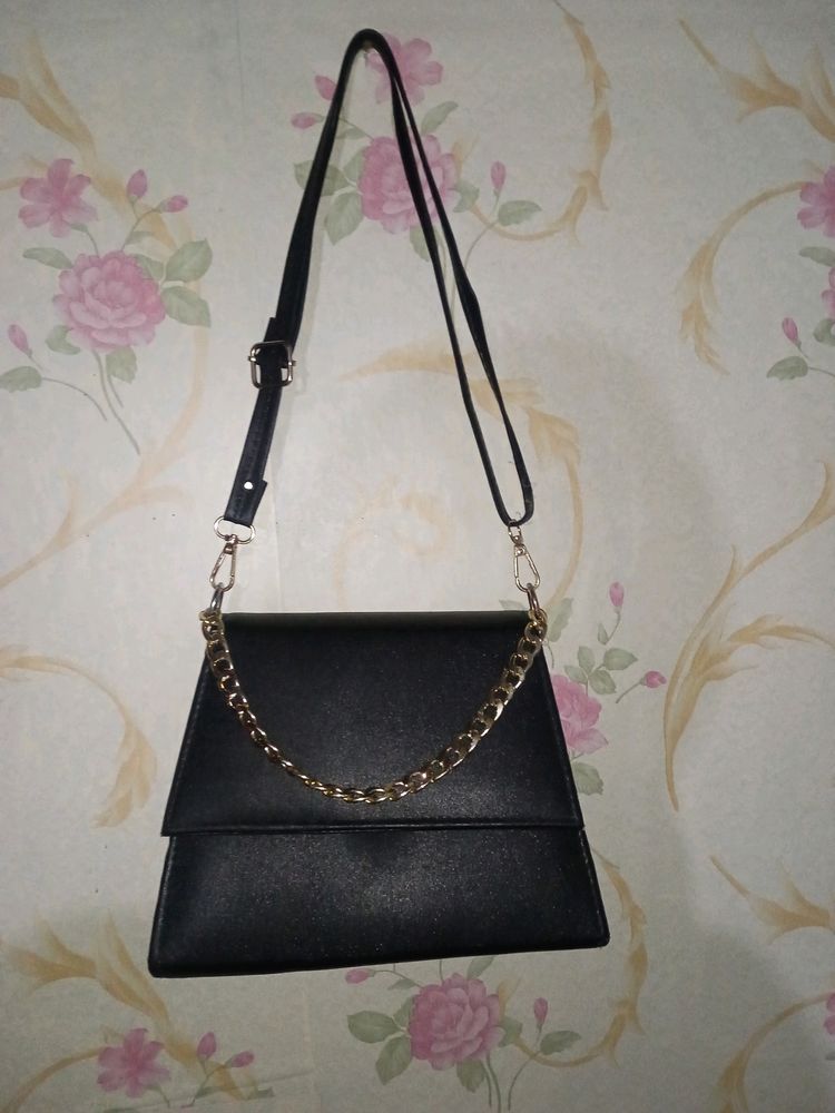 Black Slingbag