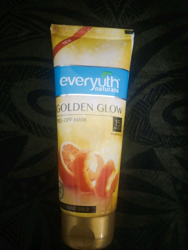 Everyuth Golden Peeloff Mask.