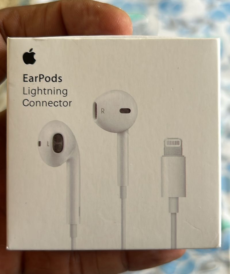 Original Apple Earpods Lightning Pin