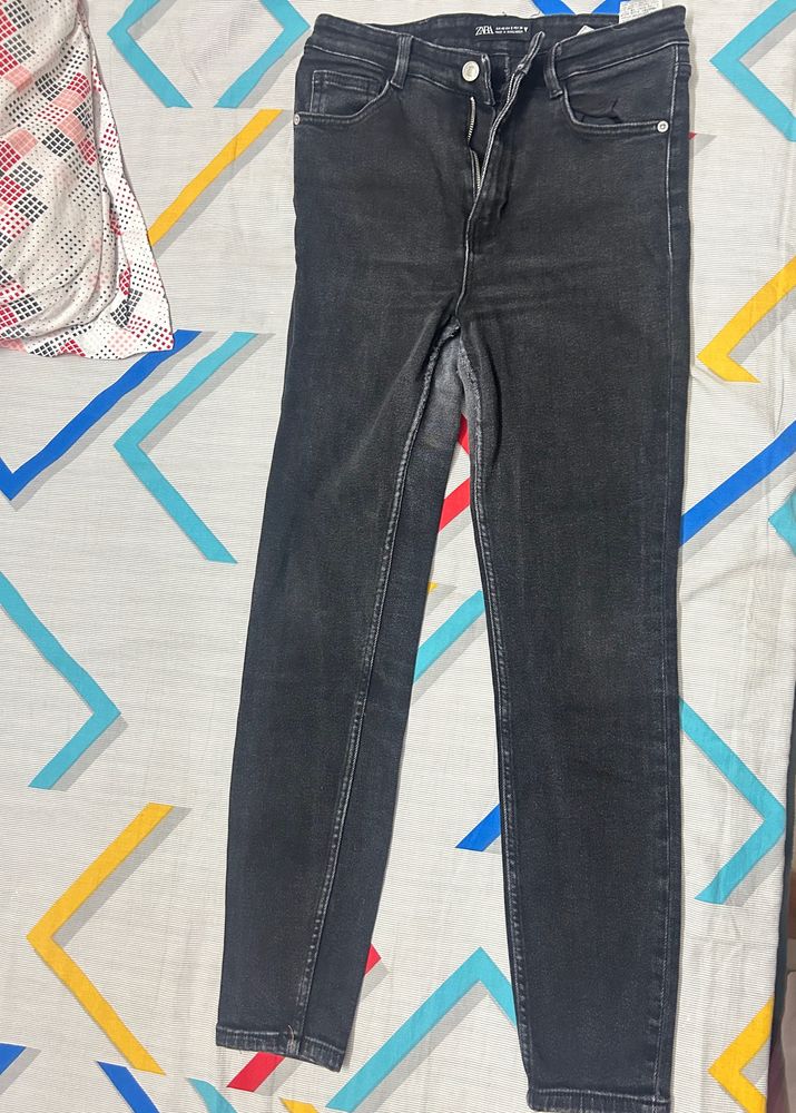 ZARA Skinny Washed black Jeans