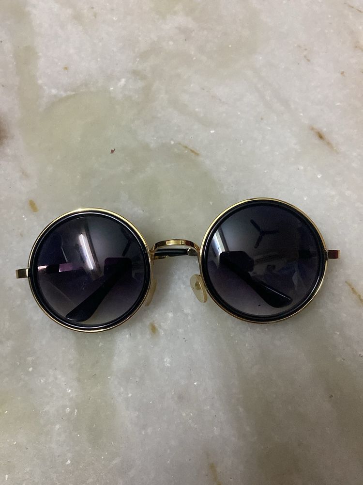 ROUND SUNGLASSES