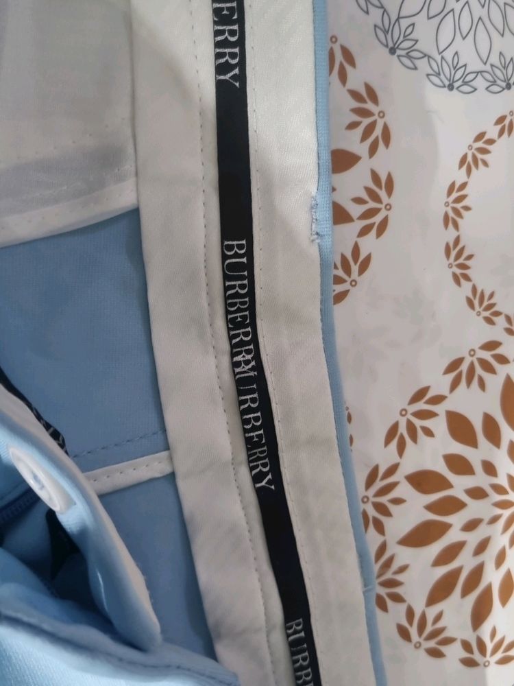 Burberry  Strech Trousers