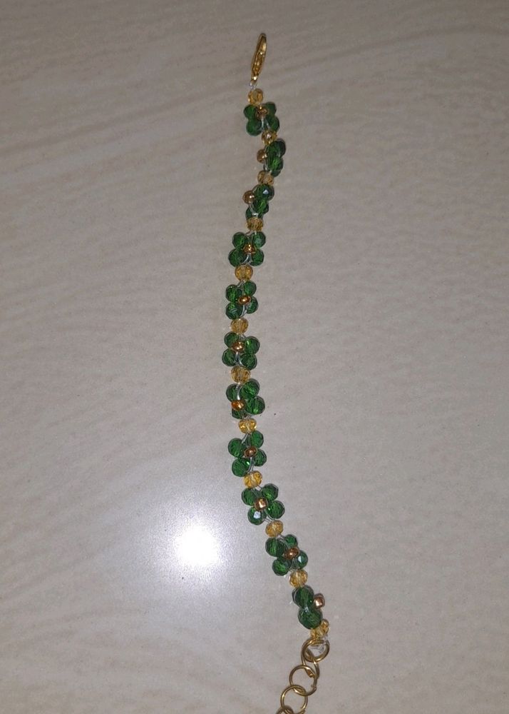 A Green Crystal Bracelet