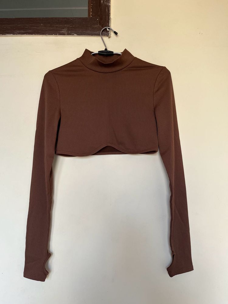 Mock Neck Crop Top