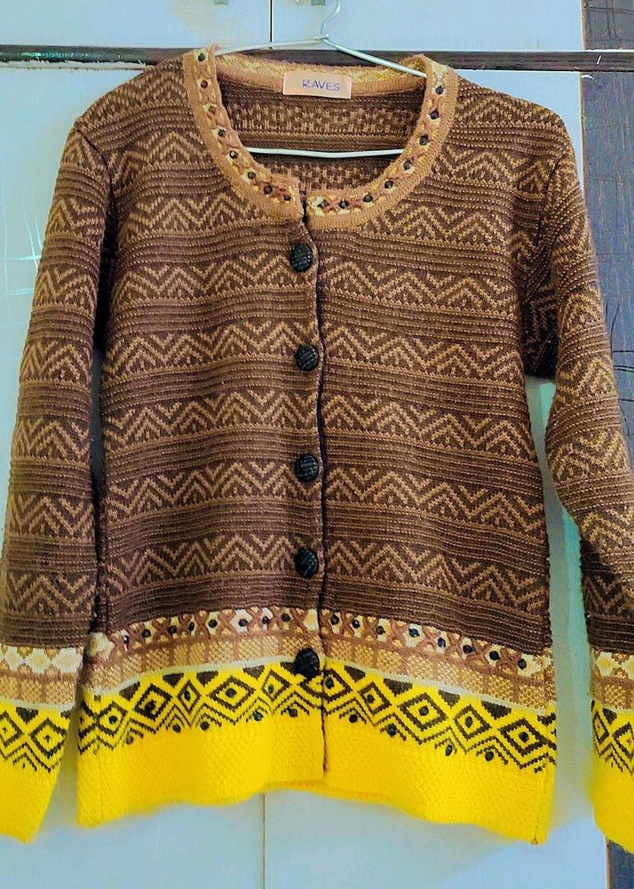 Beautiful YELLOW BROWN SWEATER