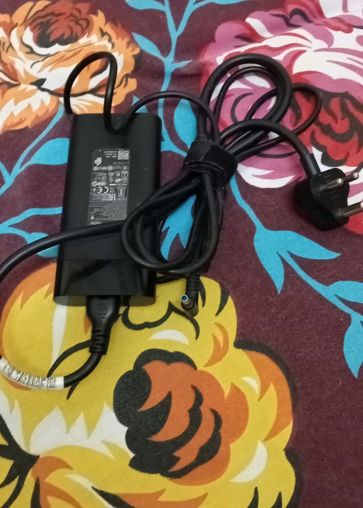 HP LAPTOP CHARGER NEW AND ORIGINAL 150 WATT