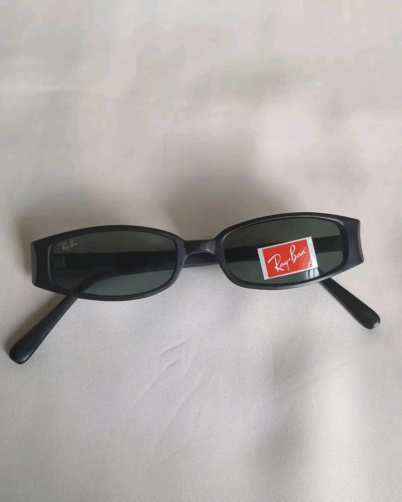 Ray Ban Matte Black Sunglasses