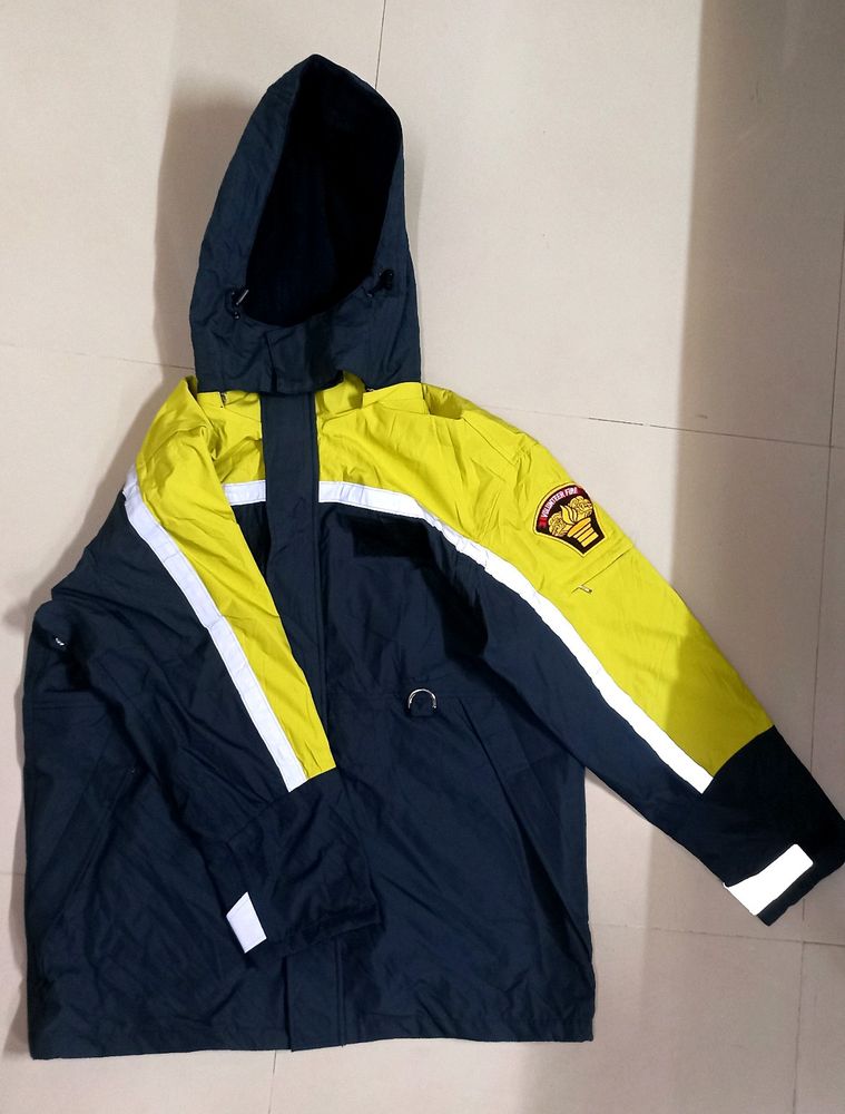 Place Bid !   Fire Volunteer - Korean Jackets