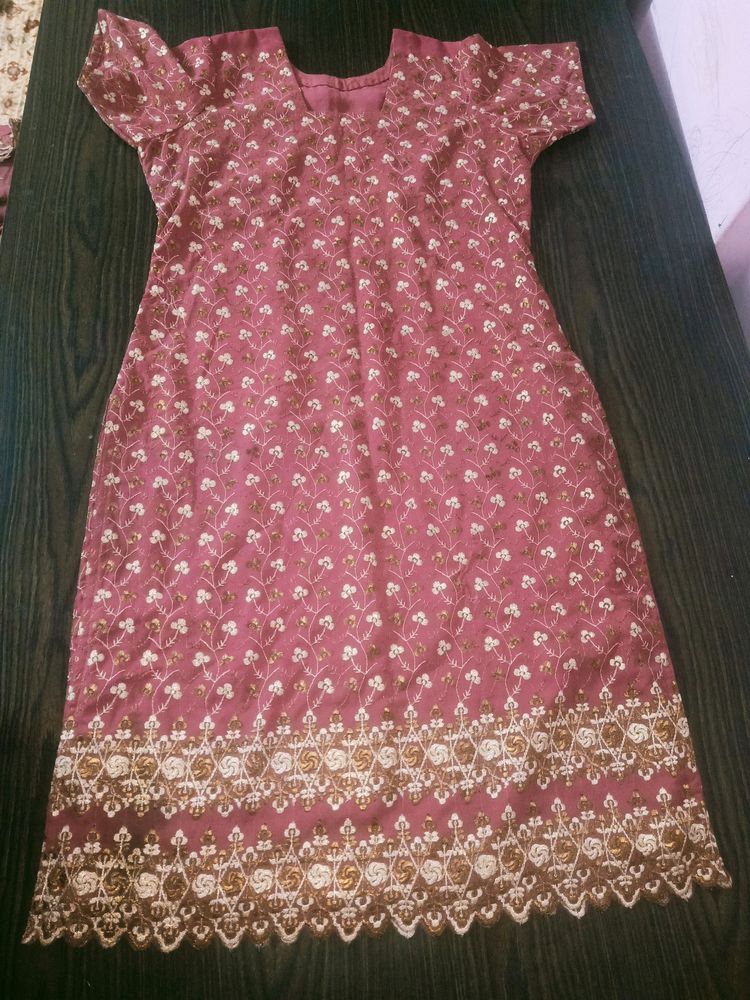 Chickenkari Kurta Set