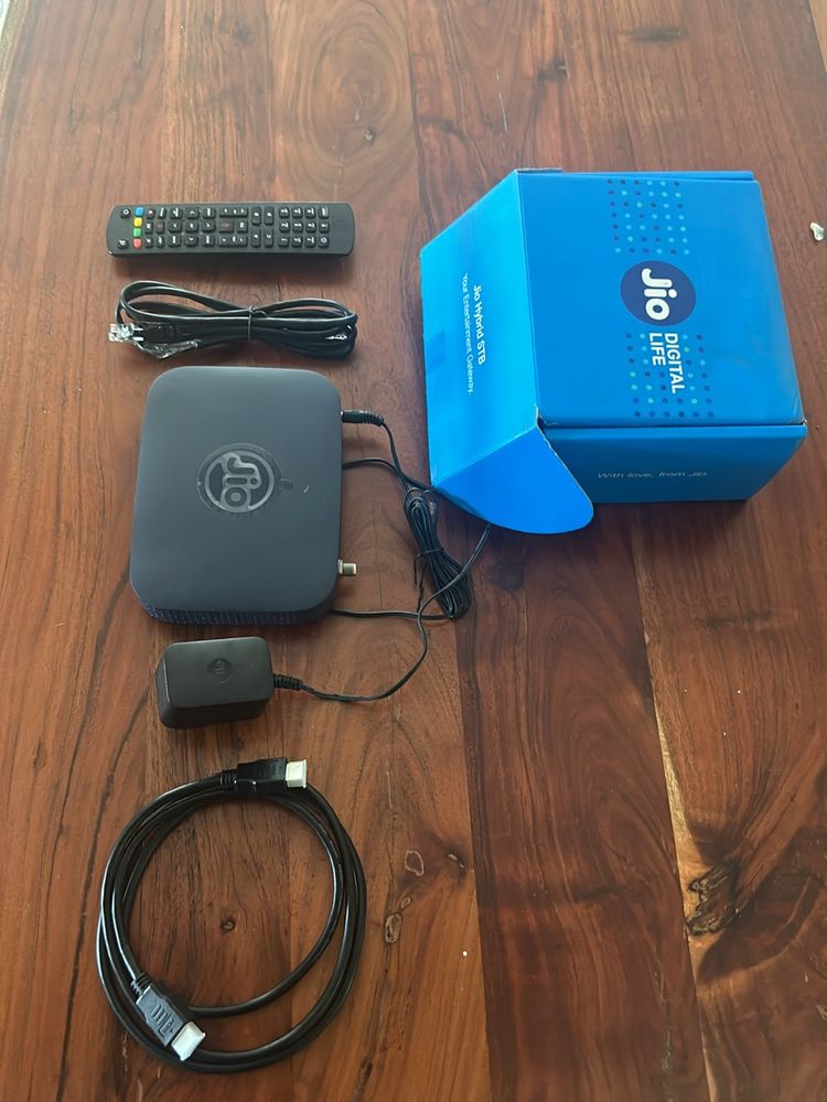 Jio Fibre Setup Box+Remote+ Hdmi Cables+box