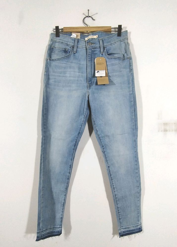 Levi’s Blue Skinny Fit Jeans (Women's)