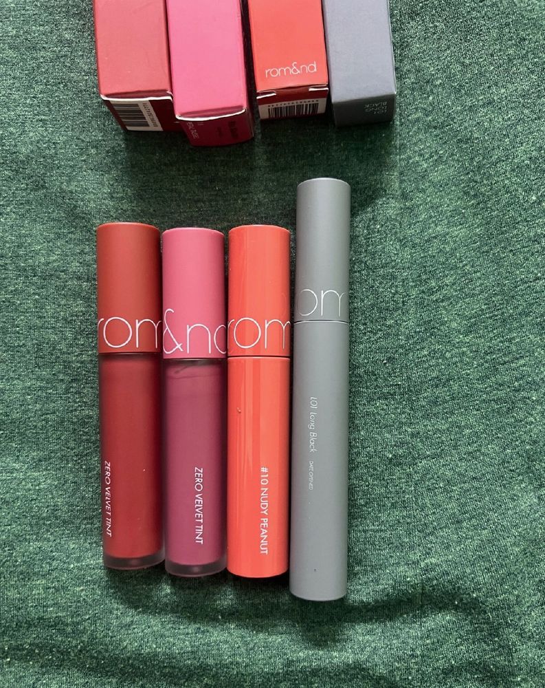 🥳Great Deal🥳Rom&nd Lip Tint & Black Mascara Comb