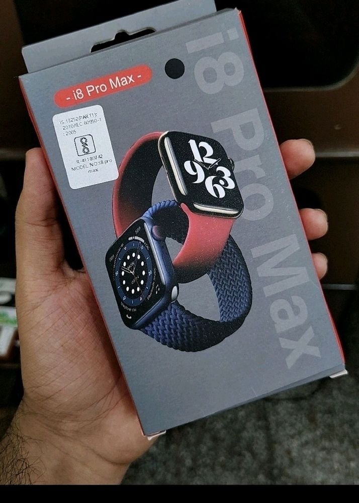 Combo Smartwatches and 8 Wired Earphones