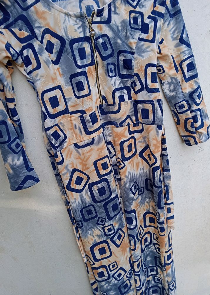 Women Front Cutted Kurti