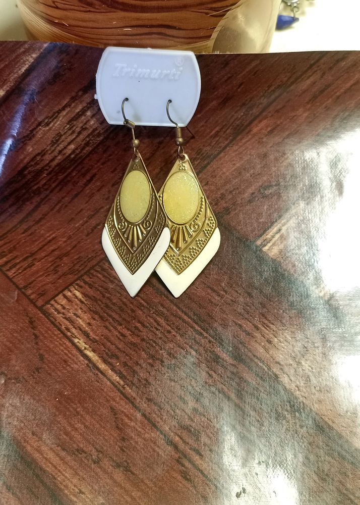 BEAUTIFUL EARRINGS