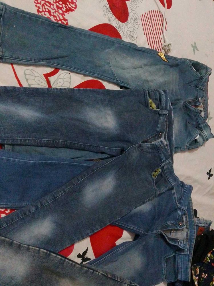 3 Jeans In Just 550