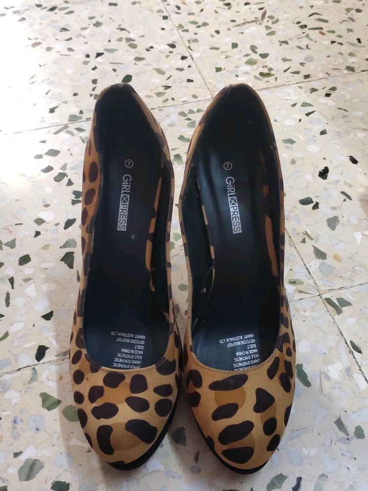 cheetah print pencil heels