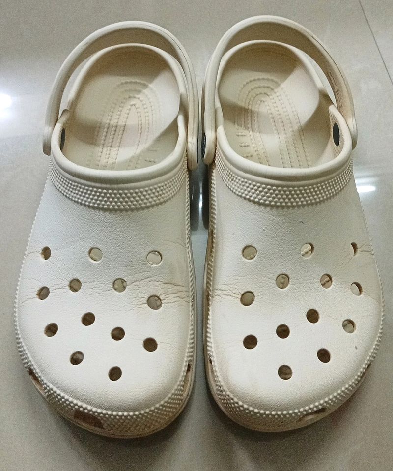 Crocs - Unisex Beige Sandals