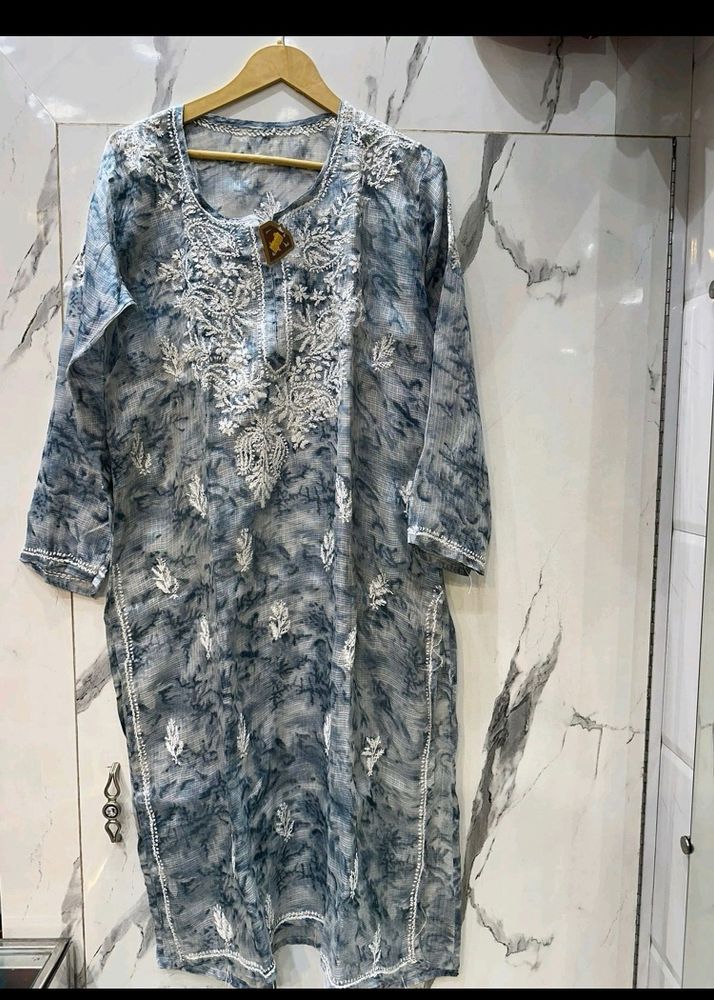 New Chikankari Kurta With Inner