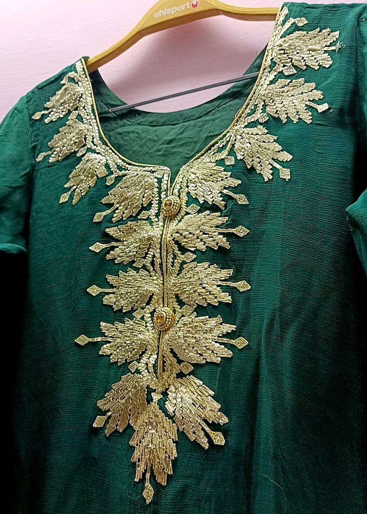 Beautiful Green Embroidery Suit 💚💛