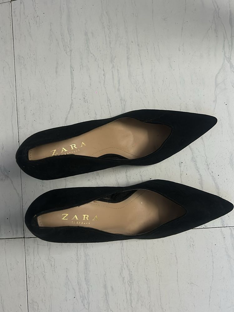 Zara Black Stilettos